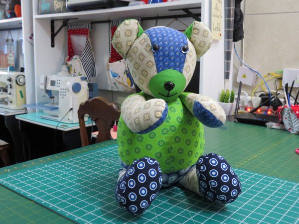 Botter Troosbeer pdf patroon / Butter Memory bear pdf pattern Afr & Eng. - Image 6